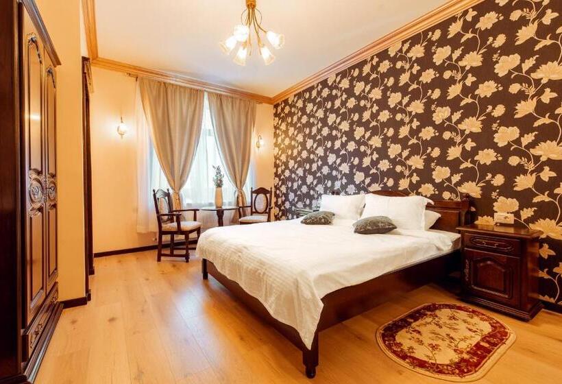 تختخواب و صبحانه Vila Genia