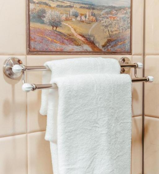 تختخواب و صبحانه Vila Genia