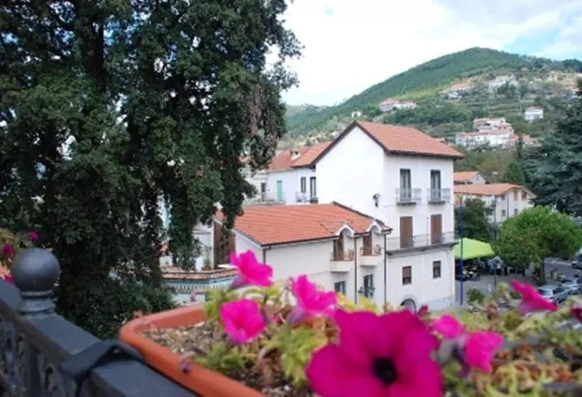 Retkeilymaja B&b Beata Solitudo