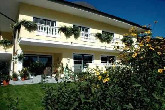 Apartamentos Tristenau