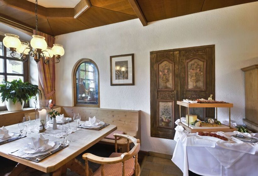 בית מלון כפרי Alpenresidenz Adler