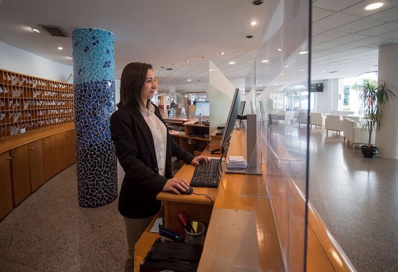 هتل Bungalows Don Juan Tossa