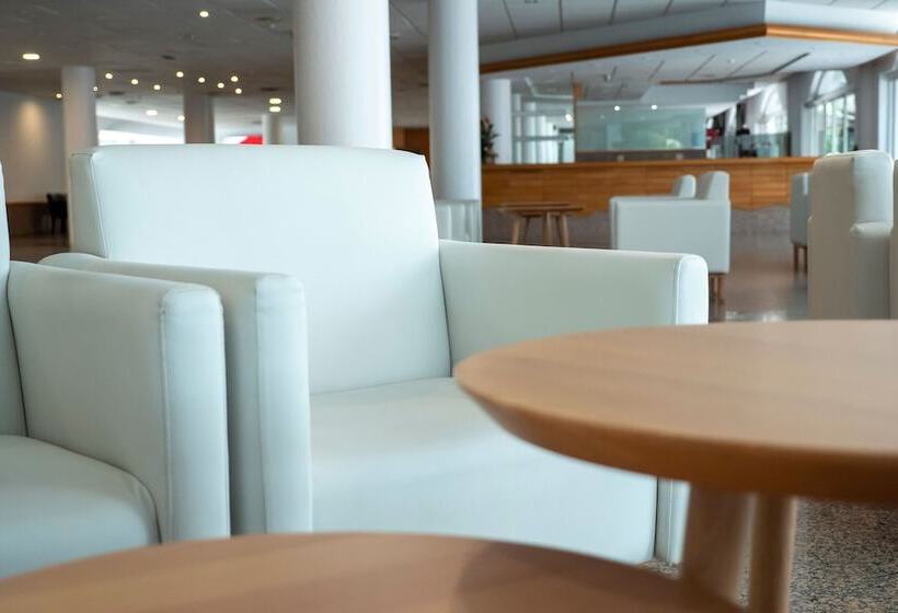 هتل Bungalows Don Juan Tossa