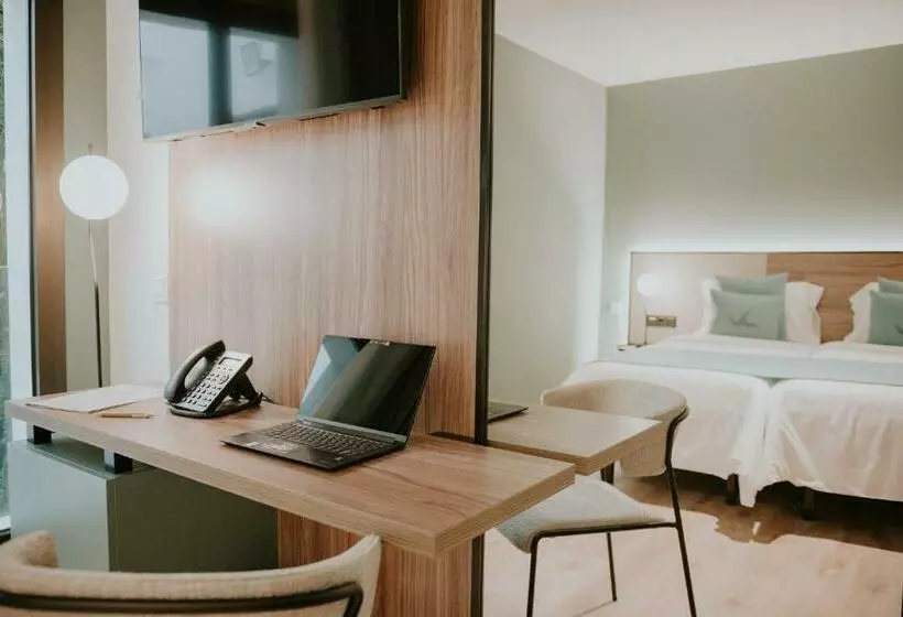 ホテル Catalina Plaza Sostenible