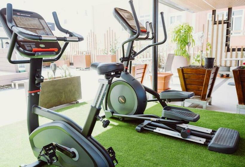 ホテル Catalina Plaza Sostenible