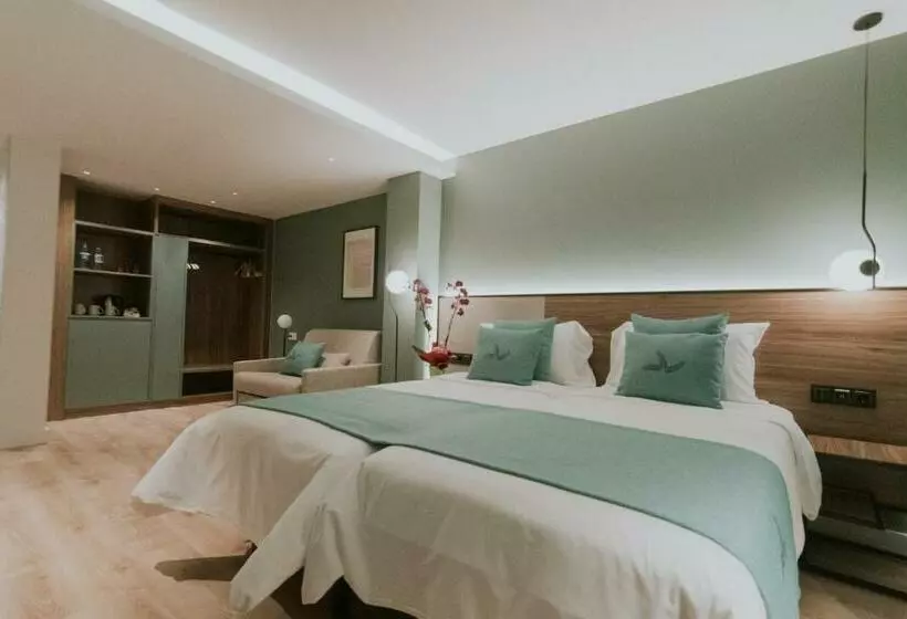 ホテル Catalina Plaza Sostenible