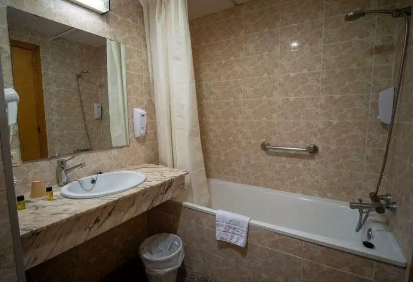 فندق Bungalows Don Juan Tossa