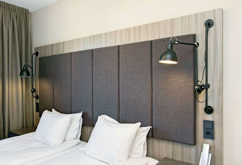 First Hotel Brommaplan