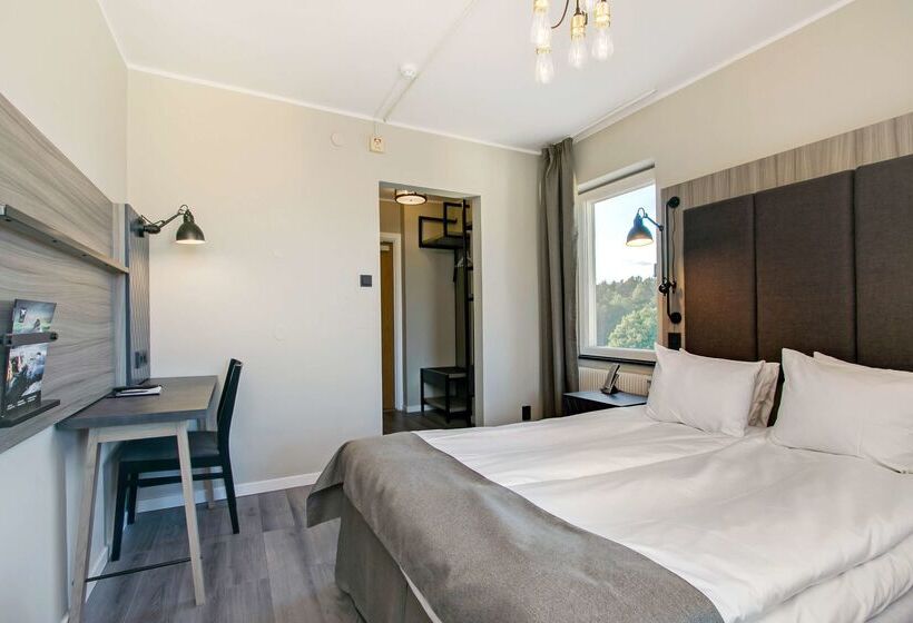 First Hotel Brommaplan