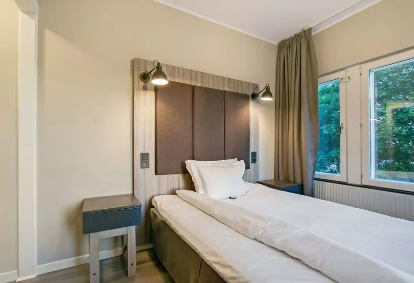 First Hotel Brommaplan