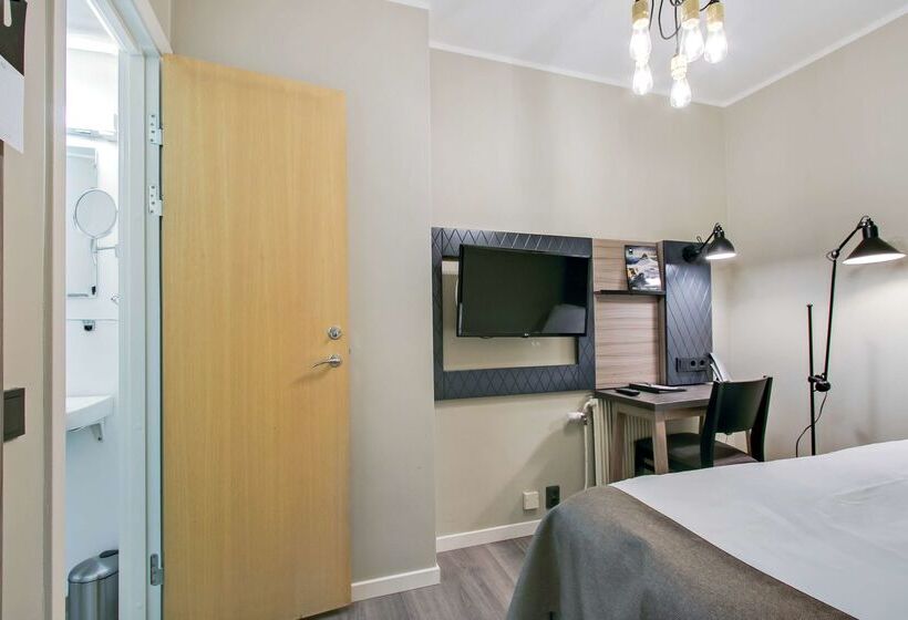 First Hotel Brommaplan