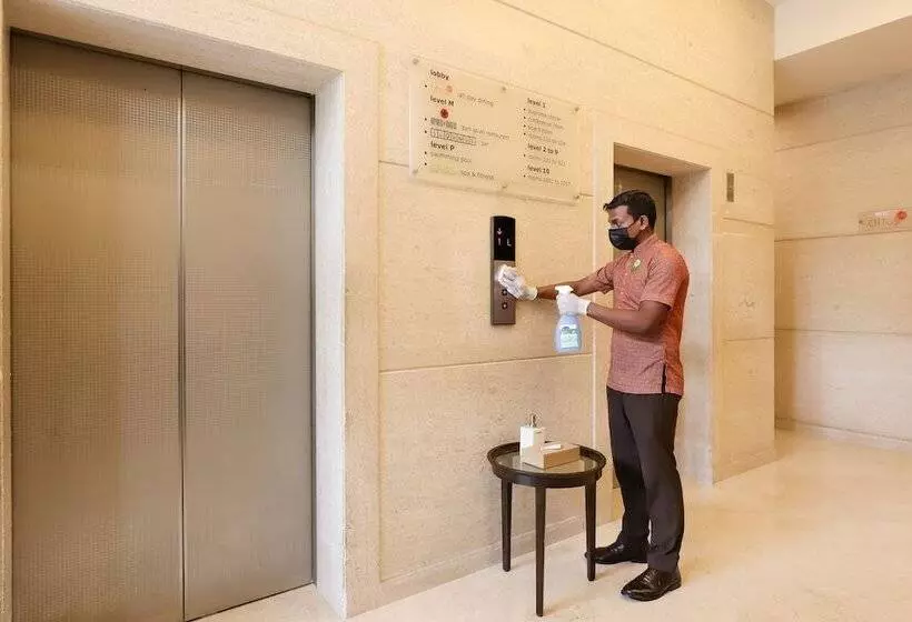 酒店 Lemon Tree Premier Ulsoor Lake  Bengaluru