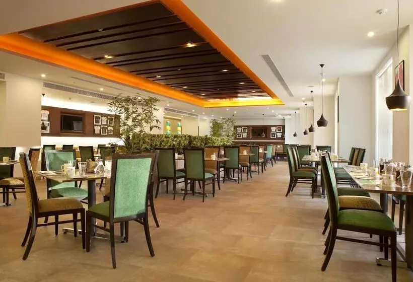 酒店 Lemon Tree Premier Ulsoor Lake  Bengaluru