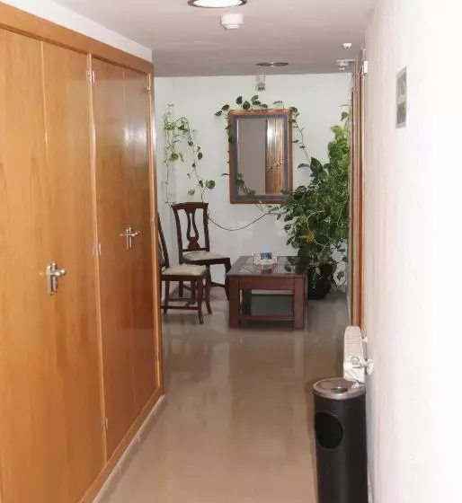 Отель Praderón