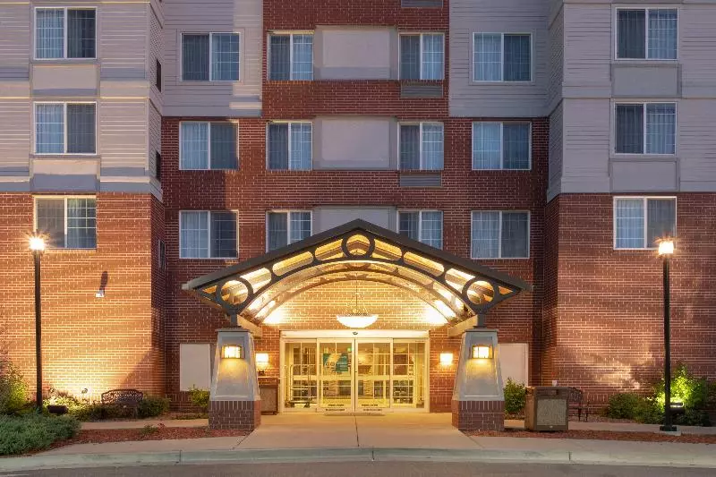 호텔 Staybridge Suites Denver International Airport, An Ihg