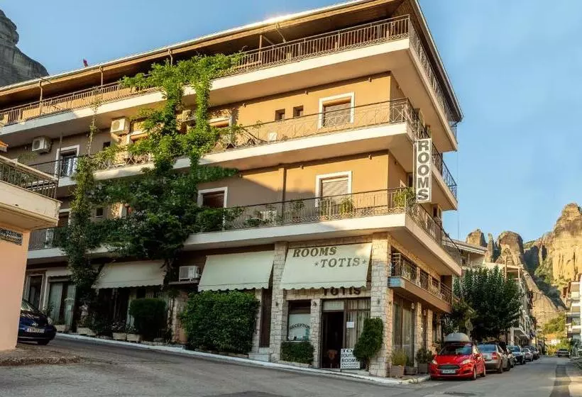 هتل Toti Boutique Rooms