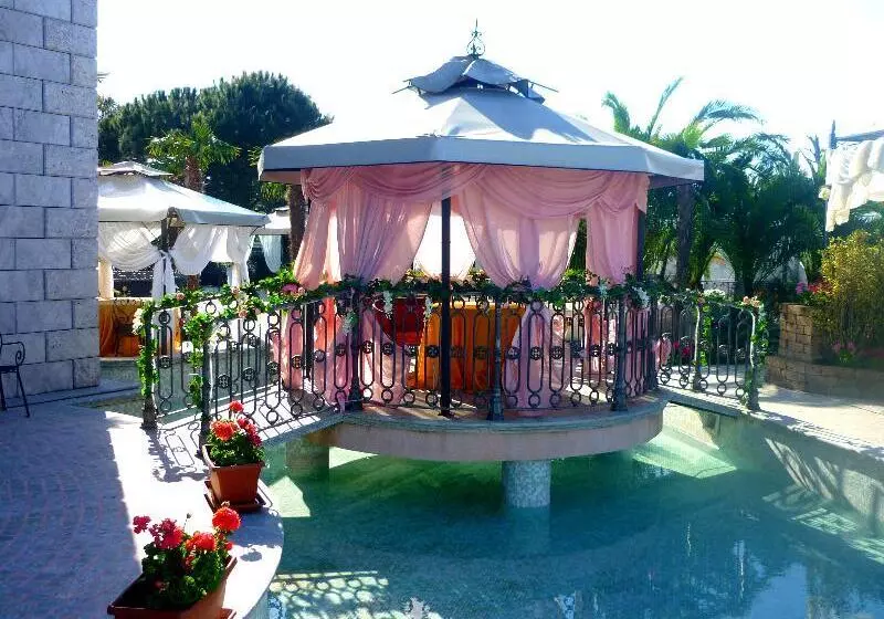 Отель Afrodite Boutique