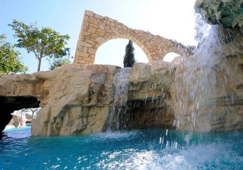 Les Villas at Le Meridien