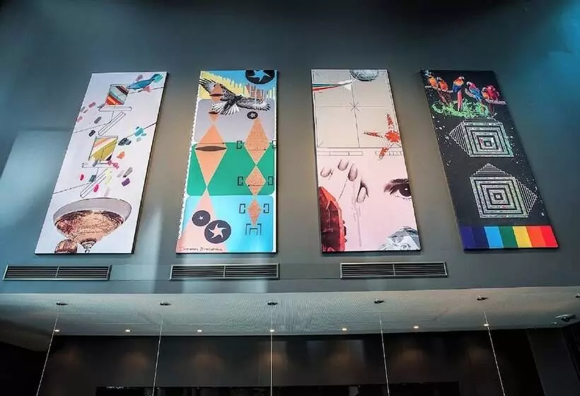 Motel One Vienna   Westbahnhof