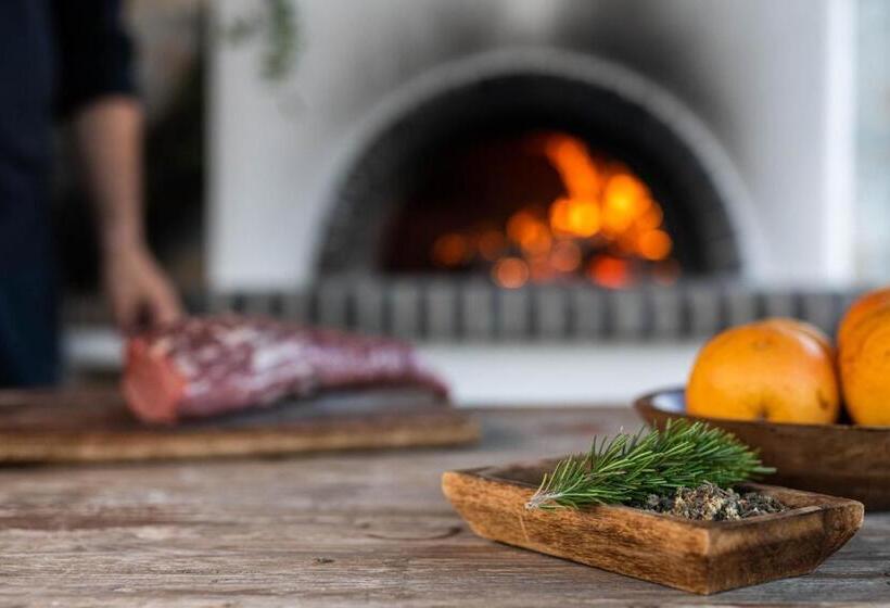 Petra & Fos Boutique Hotel & Spa