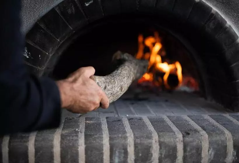 Petra & Fos Boutique Hotel & Spa