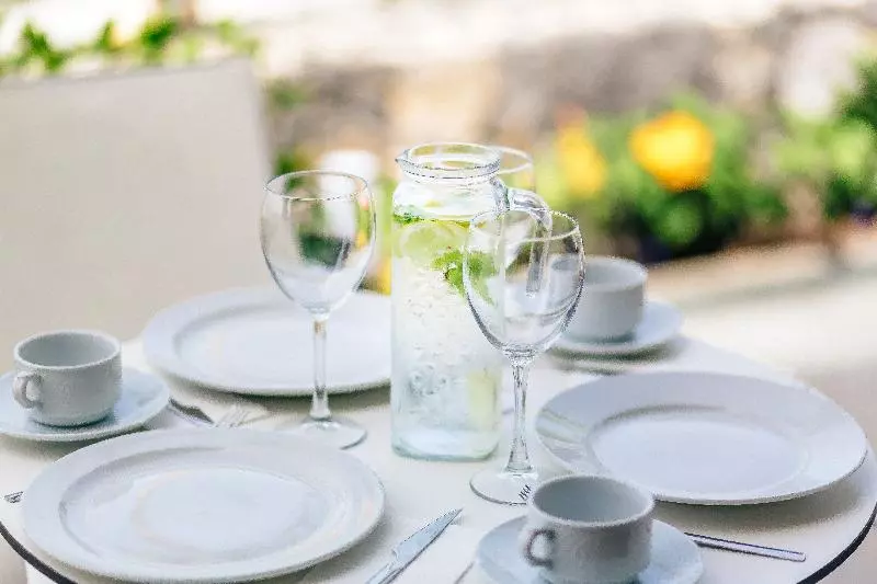 Klayman Diamond Apart