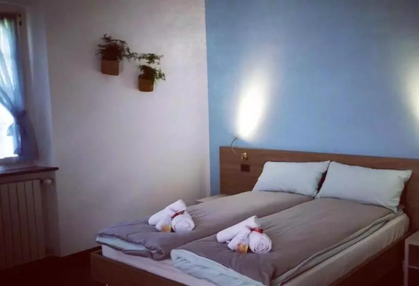 Al Chiar Di Luna B&b Valtellina