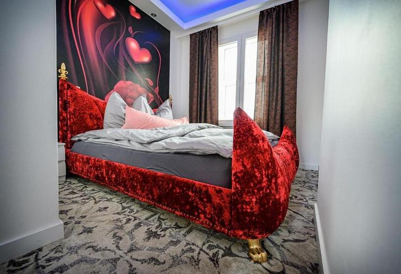 פנסיון Little Suite