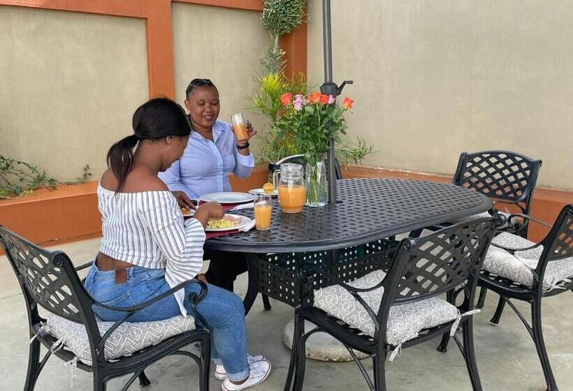 بنسيون Singatha Guesthouse