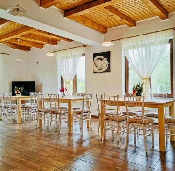 بنسيون Vila Eivissa