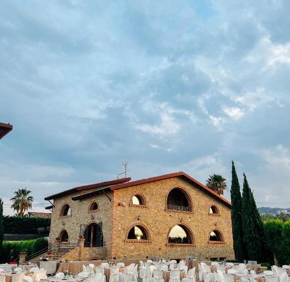 Tenuta Un Posto Al Sole Luxury B&b