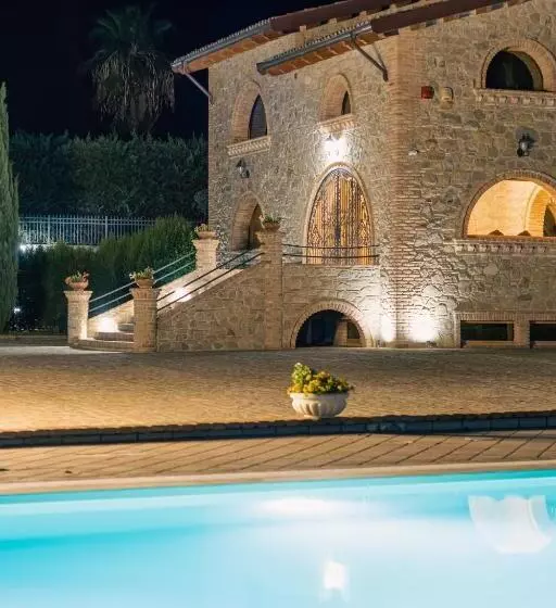Tenuta Un Posto Al Sole Luxury B&b