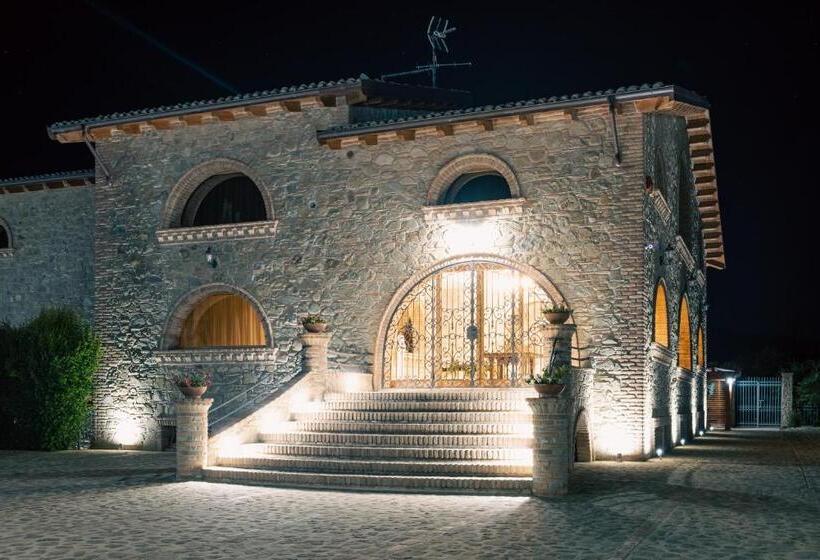 Tenuta Un Posto Al Sole Luxury B&b