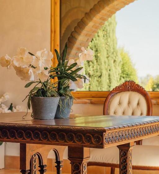 Tenuta Un Posto Al Sole Luxury B&b