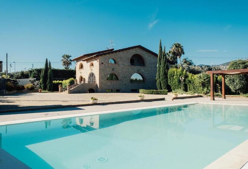 Tenuta Un Posto Al Sole Luxury B&b