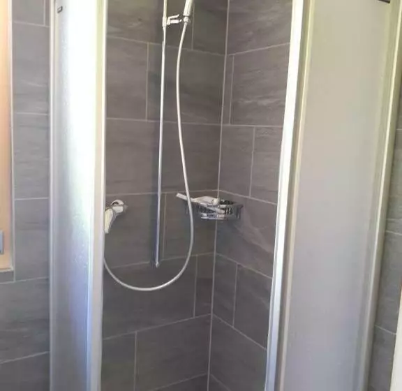 ベッドアンドブレックファースト Ferien In Der Bergwelt Von Adelboden