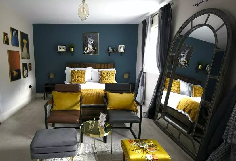 Aamiaismajoitus (B&B) The Pink Door Westport