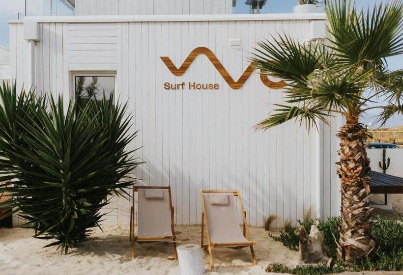 Bed and Breakfast We Surf House