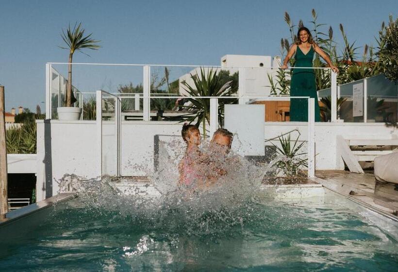 Bed and Breakfast We Surf House