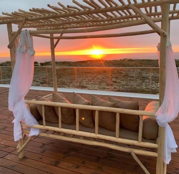 Bed and Breakfast We Surf House