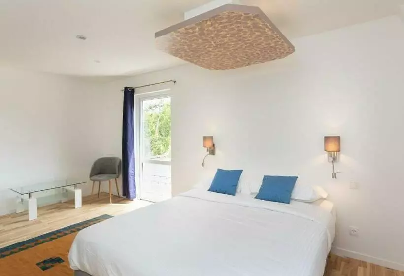 پانسیون Chambre D Hôtes Des Pins