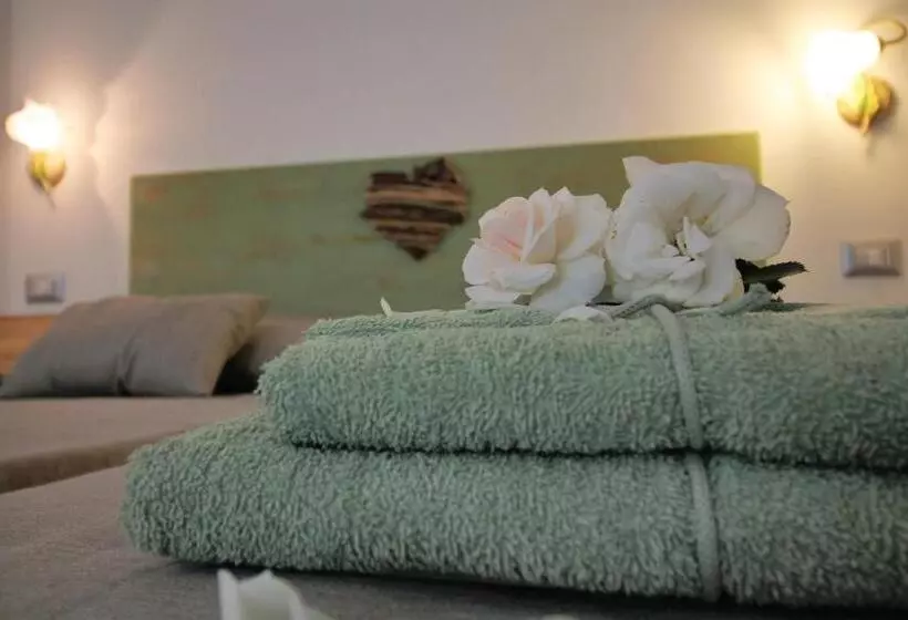 ベッドアンドブレックファースト Il Rosale A Celle Ligure