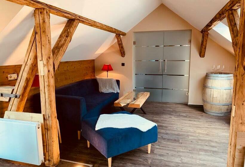 بنسيون Kleineauszeit