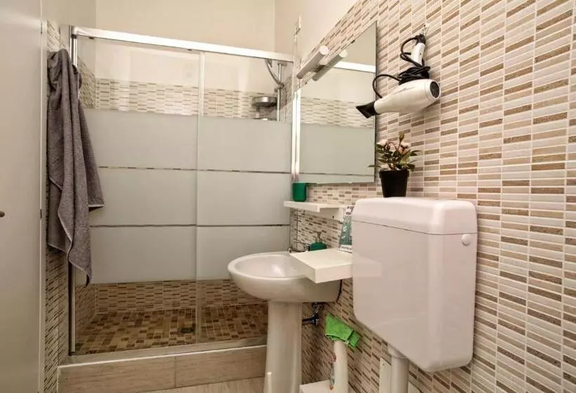 پانسیون Maison Floria Locazione Turistica