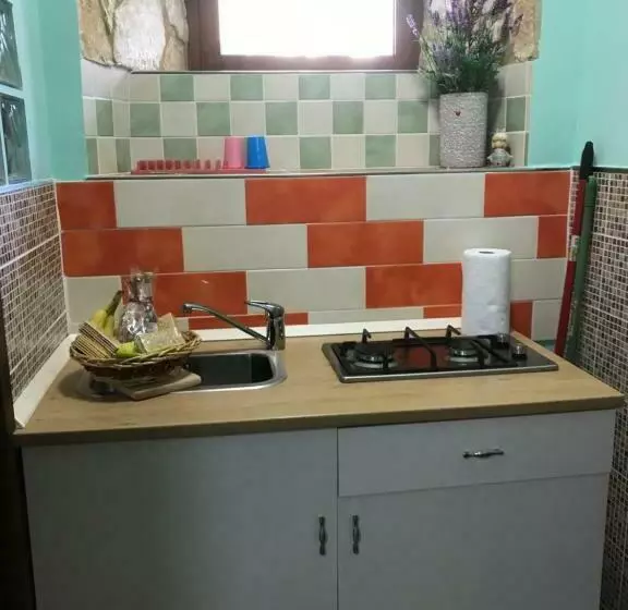 Aamiaismajoitus (B&B) Lo Gnomo