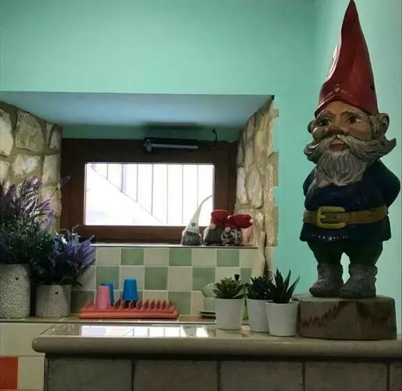 Aamiaismajoitus (B&B) Lo Gnomo