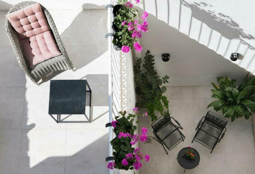 تختخواب و صبحانه 116townhouse