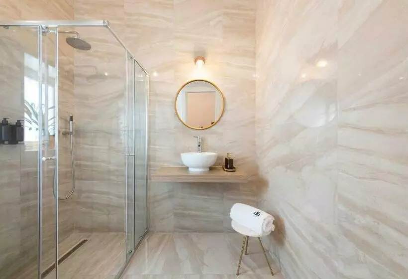 تختخواب و صبحانه 116townhouse