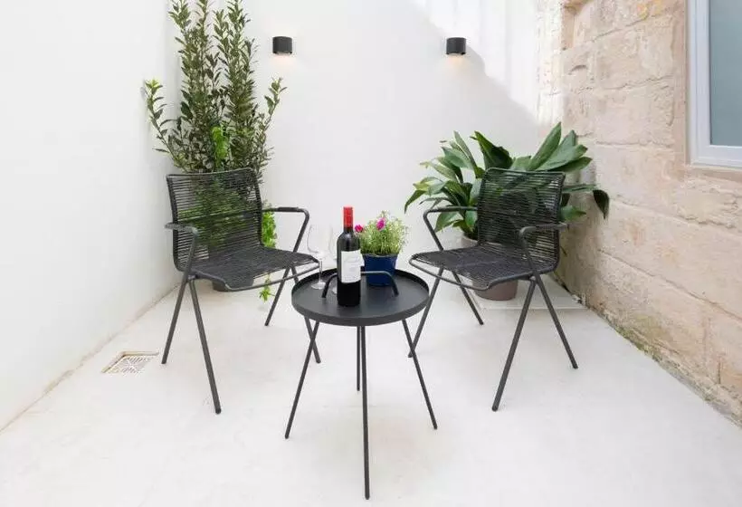 تختخواب و صبحانه 116townhouse