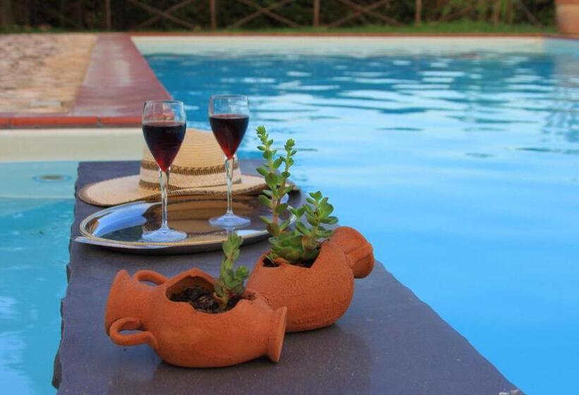 مبيت وإفطار A Casa Di Amici